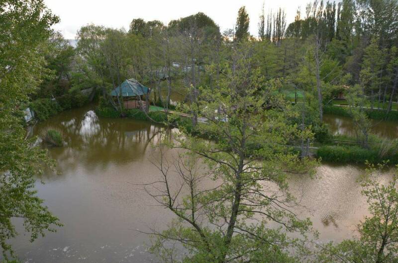 Эллинг «Белые камни»