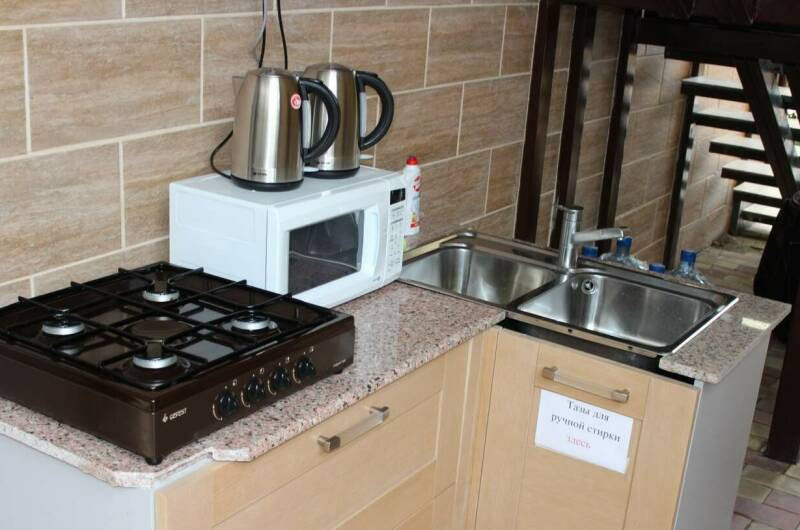 Мини-гостиница «Семь пятниц» (Seven Fridays)