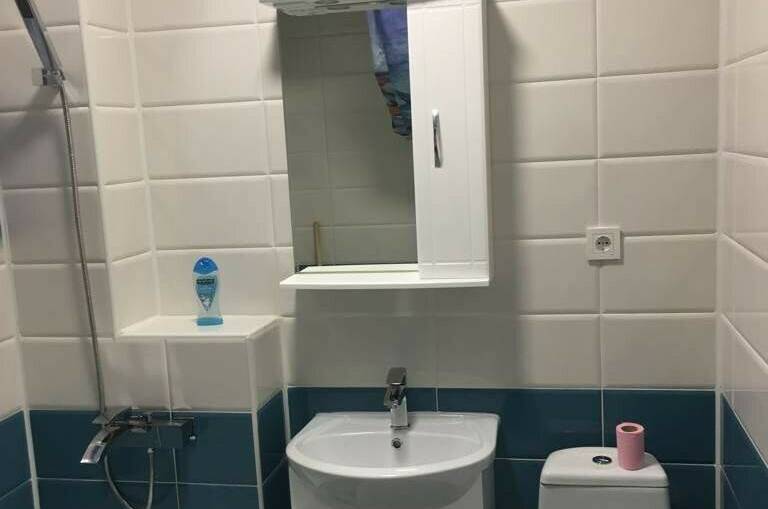 Апартаменты на Единства 1А