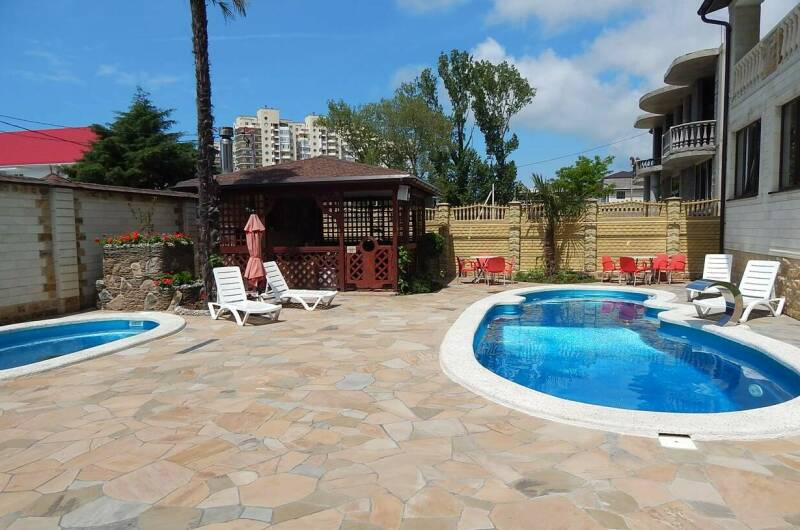 Гостиница «Сильвер» (бывший «Гранд-Отель»)