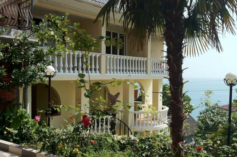 Гостевой комплекс «Высокий замок»