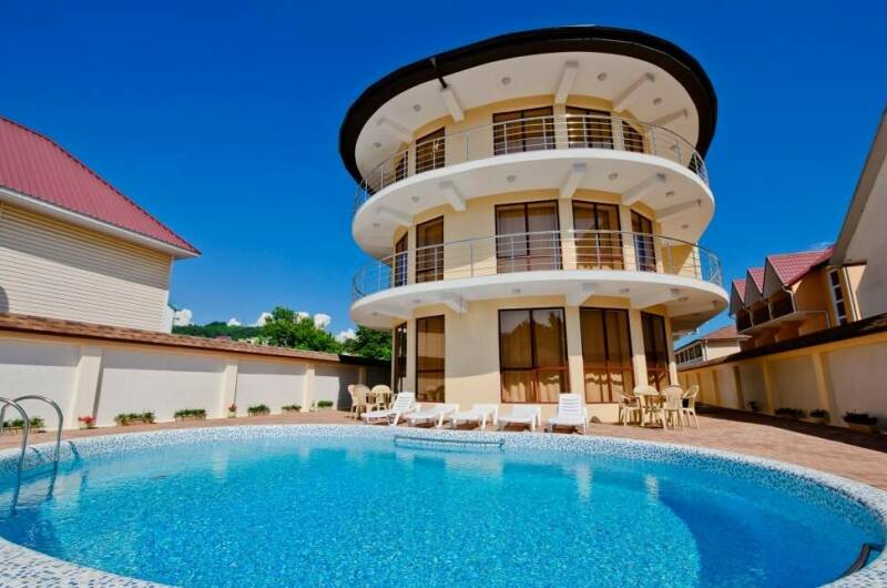 Отель «Континент»