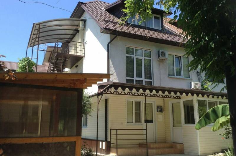 Гостевой дом «Ананас»