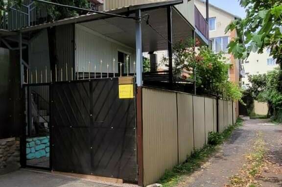 2-х этажный двухкомнатный коттедж с верандой