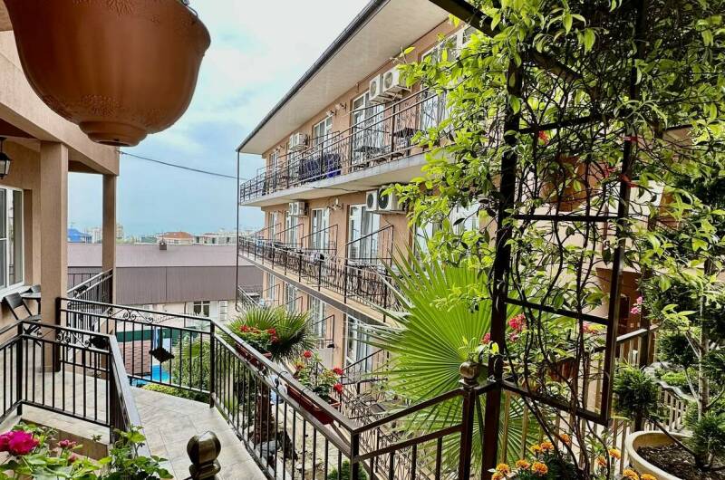 Отель-Гостевой дом «MoreLeto»