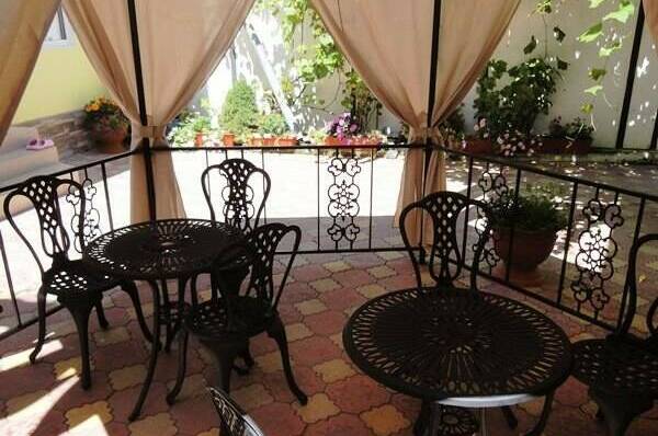 Частный дом «У Наиры»