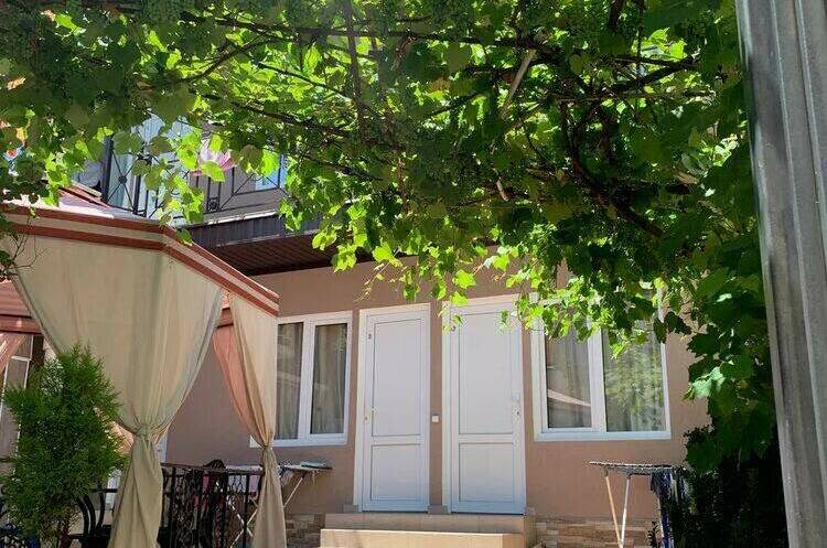 Частный дом «У Наиры»