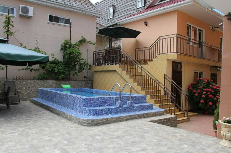 Комнаты в найм «У Оганеса»