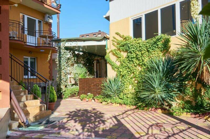 Гостевой дом «С Дельфинами» корп.1