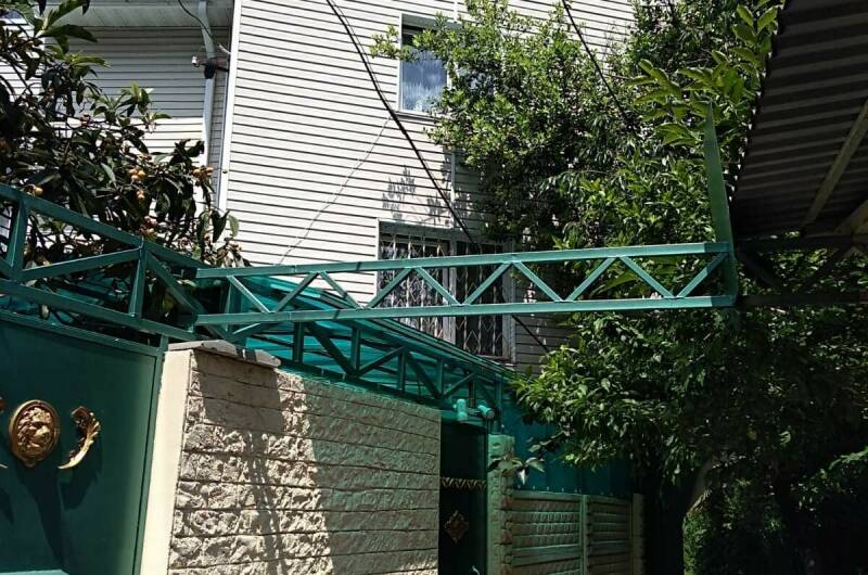 Четырёхэтажный дом под ключ у моря