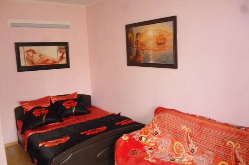 Трехкомнатный коттедж на Партизанской