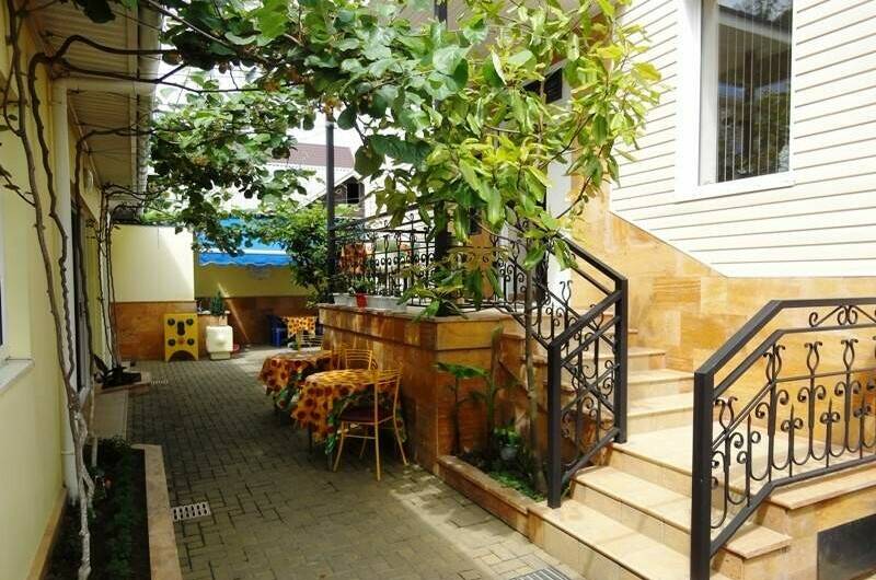 Гостиница «Летняя»