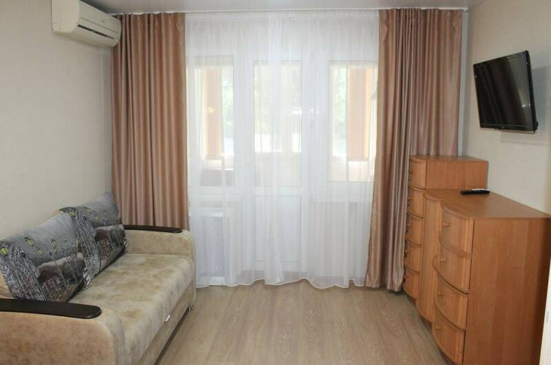 Однокомнатная квартира на Лазарева 56