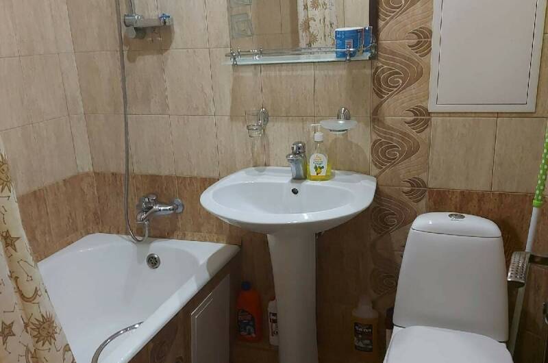 Однокомнатная на Победе