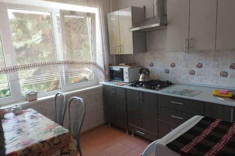 Однокомнатная на Победе