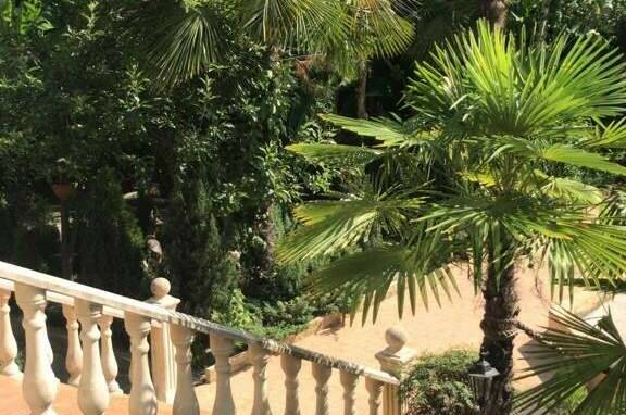 Гостевой дом «Зеленый дворик»