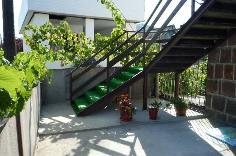 Частный дом «Леона»