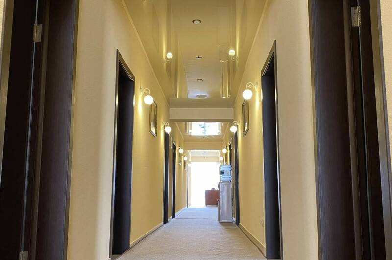 Отель «Лаура»