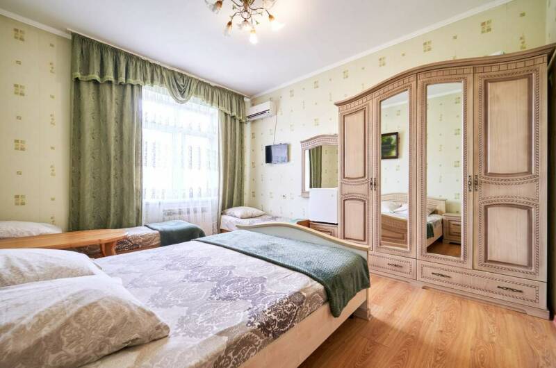 Частный сектор «София»