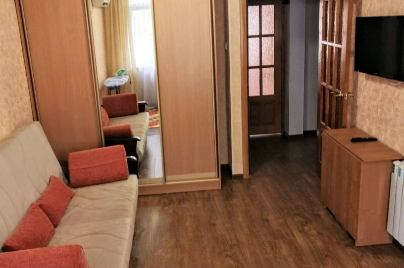 Двухкомнатная квартира на Партизанской