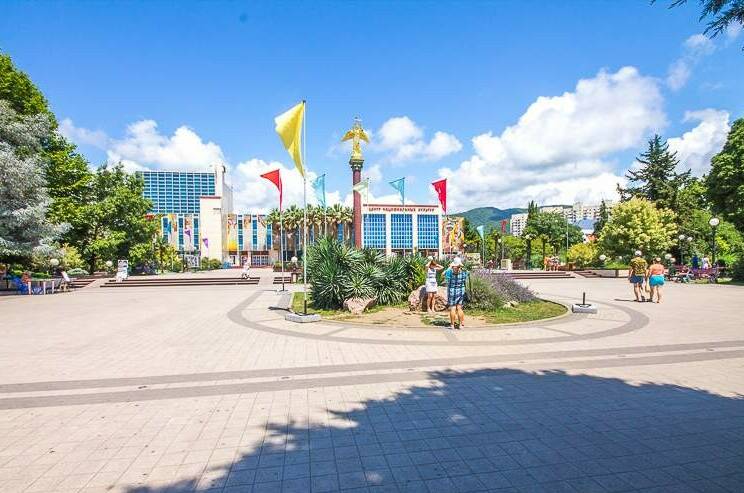 Частный дом «Кипарисовая Аллея»