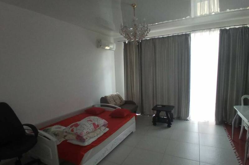 Квартира-студия на Коммунальников