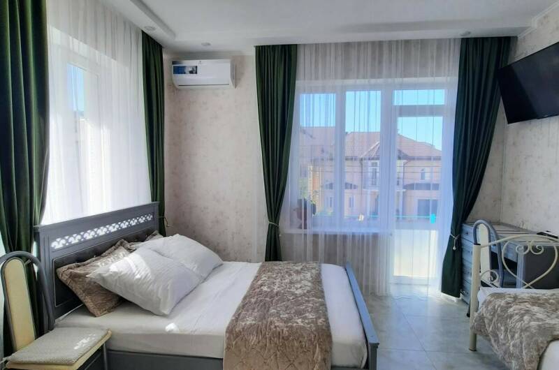 Двухкомнатный номер в частном доме у реки