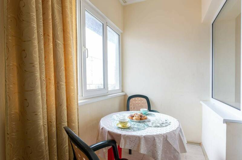 Апартаменты с балконом у моря