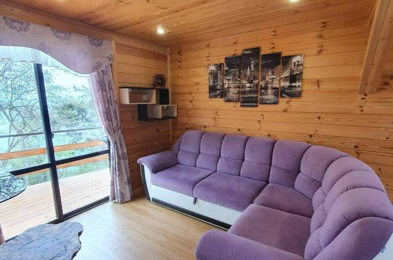 ЭкоДомик у моря с бассейном