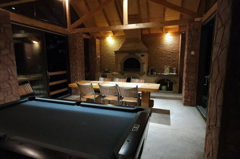 ЭкоДомик у моря с бассейном