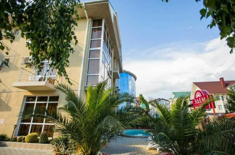 Отель «Эдем-2»