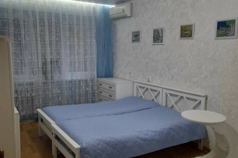 Двухкомнатная квартира на Победы