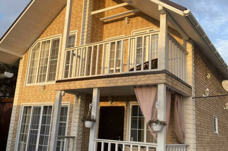 Дом на берегу моря