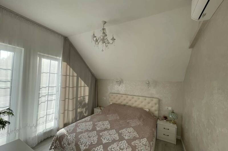 Дом на берегу моря