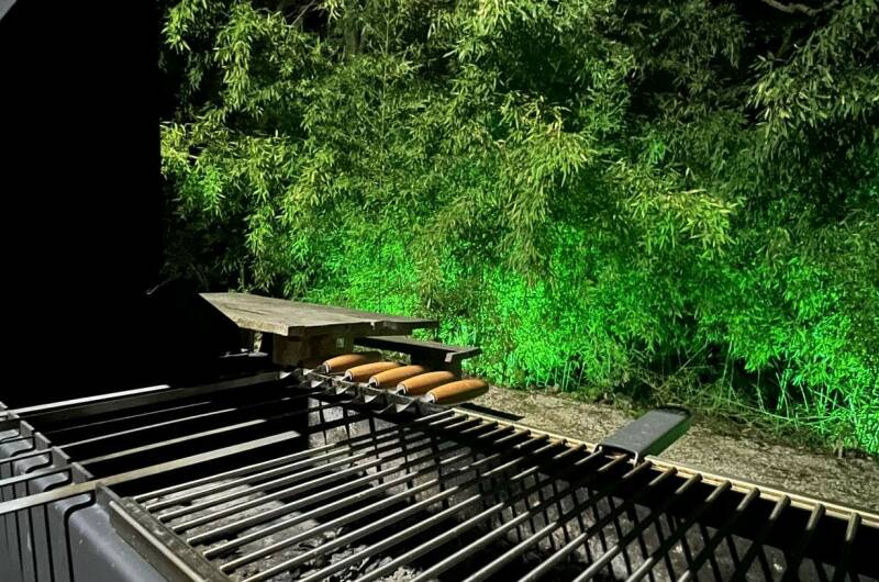 Комплекс коттеджей «Лесной рассвет у моря»