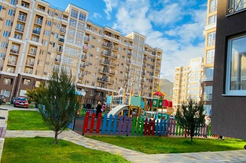 Однокомнатная квартира на Калараша 64